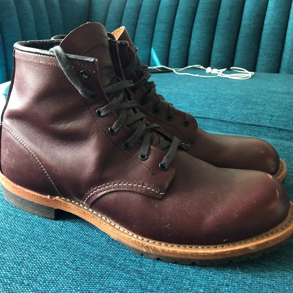 Men's Red Wing Boots, Burgundy, Size 9.5